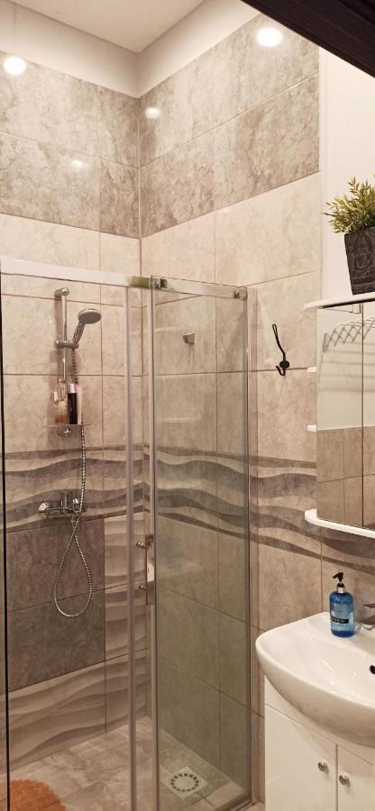 Studio Flat In A Historical XIX C. Building. كاوناس المظهر الخارجي الصورة